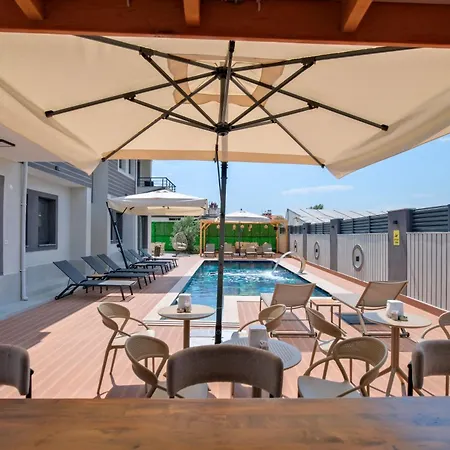 Lägenhetshotell Roombnb Fethiye