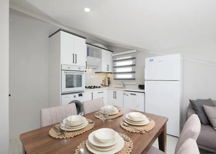 Lägenhetshotell Roombnb 3*