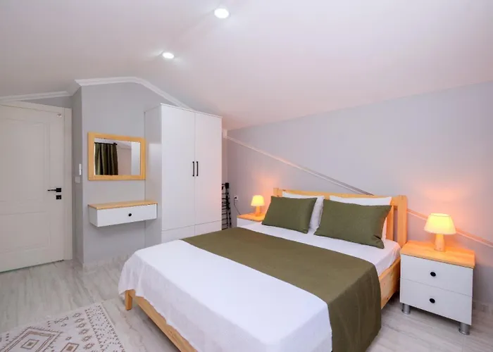 Roombnb 3*