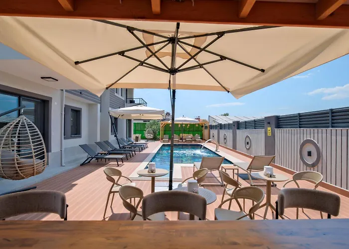 Lägenhetshotell Roombnb Fethiye